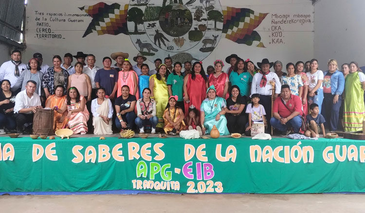 Fotografía: Concluyó la formación para docentes indígenas guaraníes de inicial y primaria