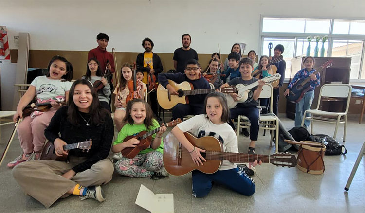 Fotografía: Más de 800 niños, niñas y adolescentes reciben formación musical integral