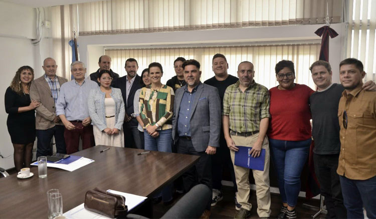 Estudiantes técnicos de Salta suman experiencia en empresas líderes con prácticas profesionalizantes Fotografia: Estudiantes técnicos de Salta suman experiencia en empresas líderes con prácticas profesionalizantes