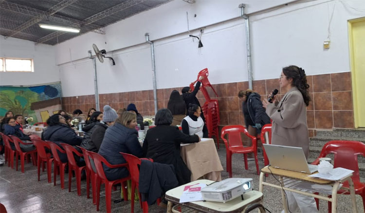 Educación impulsa la enseñanza científica en las aulas Fotografía: Educación impulsa la enseñanza científica en las aulas