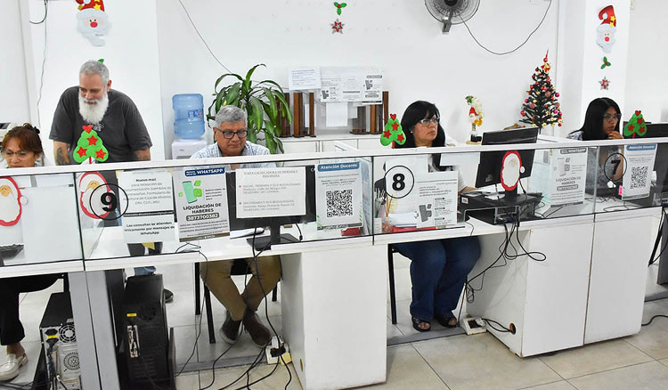 Fotografía: Se optimizó la atención al docente a través de la digitalización de las consultas