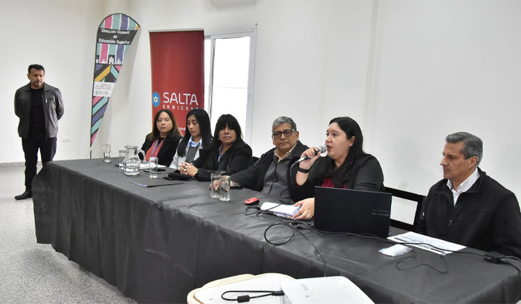 Fotografía: Salta presentó el Plan Jurisdiccional de Matemática