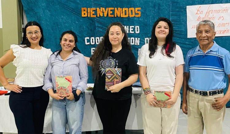 Formación docente para enseñar en los diversos contextos rurales