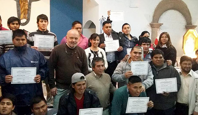 Alumnos de Rosario de Lerma recibieron certificación