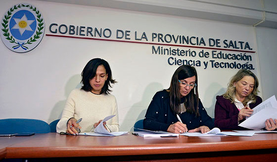 Educación firmó un convenio para financiar proyectos a escuelas técnicas del departamento San Martín