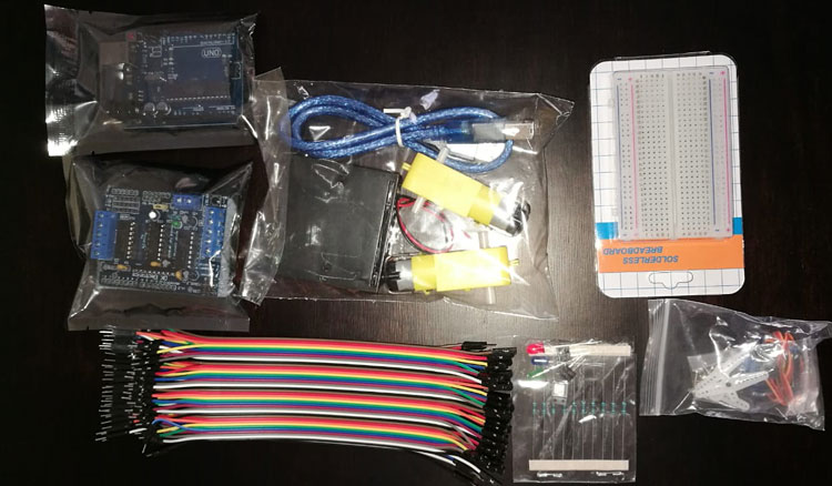 Mañana se hará la entrega oficial de los kits Arduino y WeMos