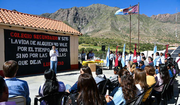 El Gobierno inauguró un edificio para formación secundaria en Luracatao